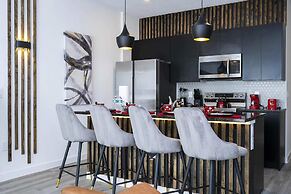 Marvelous 3Bd Close to Disney w Gameroom at The Hub 3409