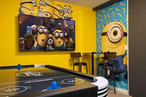 Marvelous 3Bd Close to Disney w Gameroom at The Hub 3409