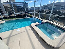 Gorgeous 5Bd With Pool at Champions Gate 1125