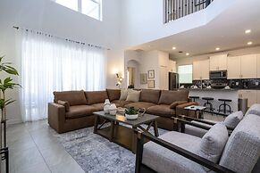 Gorgeous 5Bd With Pool at Champions Gate 1125