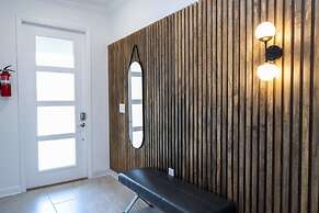 Gorgeous 5Bd With Pool at Champions Gate 1125