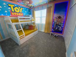 Gorgeous 5Bd With Pool at Champions Gate 1125