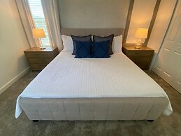 Gorgeous 5Bd With Pool at Champions Gate 1125