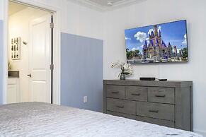 Gorgeous 4 Bd w Pool at Storey Lake Resort 4277