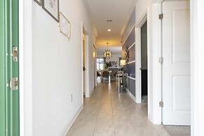 Gorgeous 4 Bd w Pool at Storey Lake Resort 4277