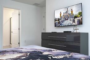 Gorgeous 4 Bd w Pool at Storey Lake Resort 4277