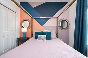 Gorgeous 4 Bd w Pool at Storey Lake Resort 4277