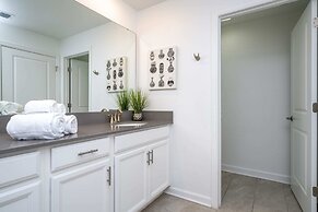 Gorgeous 4 Bd w Pool at Storey Lake Resort 4277