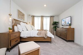 Charming 3Bd Close to Disney Festival 1026