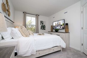 Charming 3Bd Close to Disney Festival 1026