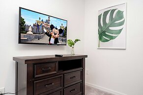 Charming 3Bd Close to Disney Festival 1026