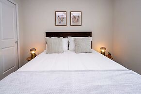 Stunning 5Bd w Pool Windsor Island Resort 3814