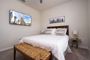 Stunning 5Bd w Pool Windsor Island Resort 3814