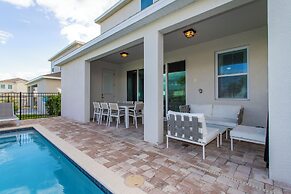 Luxurious 5Bd Single Family w Pool Jacuzzi Encore Resort 7432