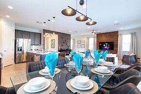 Luxurious 5Bd Single Family w Pool Jacuzzi Encore Resort 7432