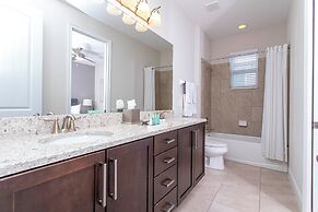 Luxurious 5Bd Single Family w Pool Jacuzzi Encore Resort 7432