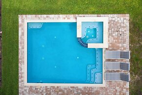 Luxurious 5Bd Single Family w Pool Jacuzzi Encore Resort 7432