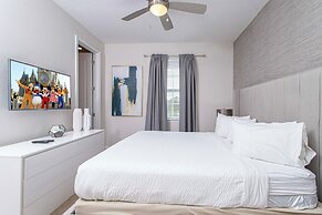 Luxurious 5Bd Single Family w Pool Jacuzzi Encore Resort 7432