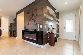Luxurious 5Bd Single Family w Pool Jacuzzi Encore Resort 7432