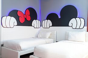 Luxurious 5Bd Single Family w Pool Jacuzzi Encore Resort 7432