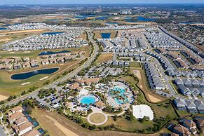 Stunning 5 Bd w Pool Close to Disney 8955