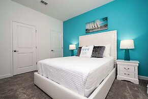 Stunning 4 Bd Close to Disney Storey Lake 2569