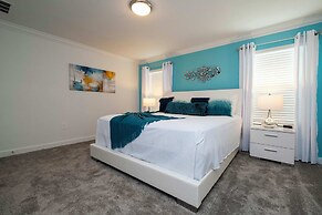 Stunning 4 Bd Close to Disney Storey Lake 2569