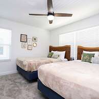 Splendid 5Bd Close to Disney at Storey Lake 4251