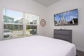 Splendid 5Bd Close to Disney at Storey Lake 4251