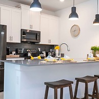 Splendid 5Bd Close to Disney at Storey Lake 4251