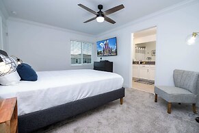 Splendid 5Bd Close to Disney at Storey Lake 4251