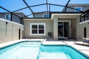 Splendid 5Bd Close to Disney at Storey Lake 4251