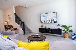 Splendid 5Bd Close to Disney at Storey Lake 4251
