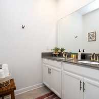 Splendid 5Bd Close to Disney at Storey Lake 4251