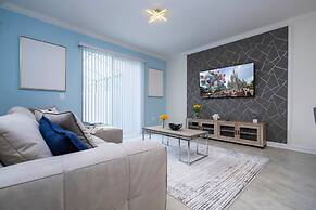 Marvelous 4Bd With Pool at Storey Lake Resort 2601