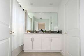 Marvelous 4Bd With Pool at Storey Lake Resort 2601