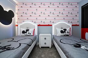 Gorgeous 4Bd With Pool at Storey Lake Resort 4475