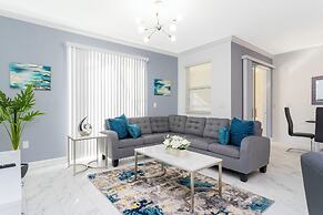 Stunning 4 Bd w Pool Close to Disney Champions Gate 990