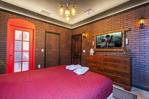 Marvelous 4Bd Close to Disney w Pool at 313 Tuscan Hills