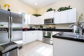Marvelous 4Bd Close to Disney w Pool at 313 Tuscan Hills