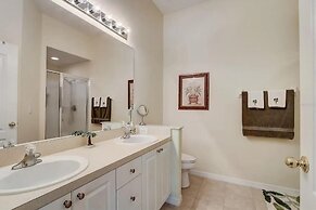 Marvelous 4Bd Close to Disney w Pool at 313 Tuscan Hills