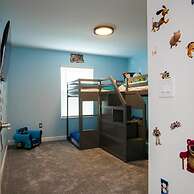 Gorgeous 4 Bd w Pool Storey Lake Resort 2653