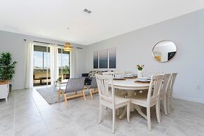 Family Friendly 3Bd Close to Disney Champions Gate 991