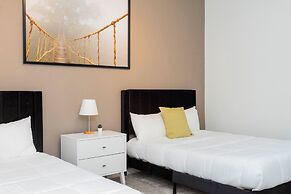 Family Friendly 3Bd Close to Disney Champions Gate 991