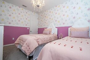 Wonderful 6 Bd w Game Room and Pool Solara Resort 8991