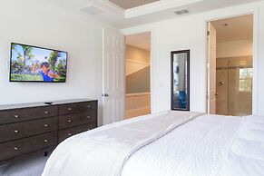 Wonderful 6 Bd w Game Room and Pool Solara Resort 8991