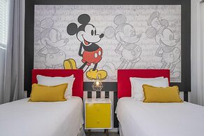 Wonderful 6 Bd w Game Room and Pool Solara Resort 8991