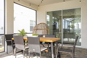 Wonderful 6 Bd w Game Room and Pool Solara Resort 8991