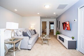 Luxury 5 Bedroom w Private Pool Close to Disney 8875