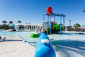 Luxury 5 Bedroom w Private Pool Close to Disney 8875